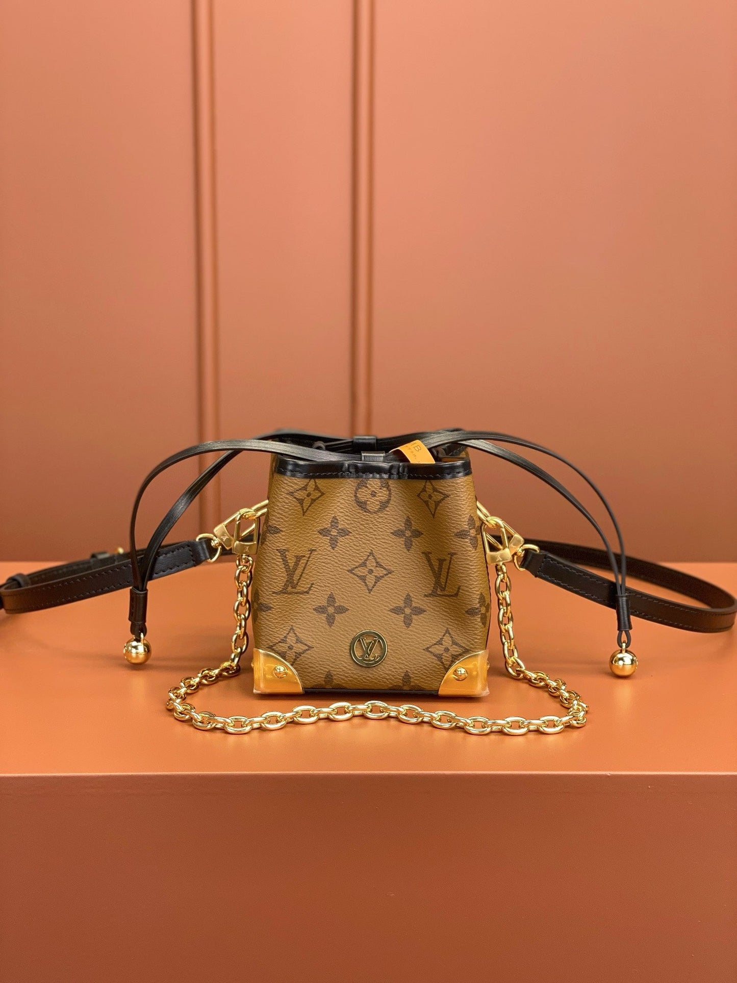 0528 Noé Purse LV Charms Monogram Reverse
