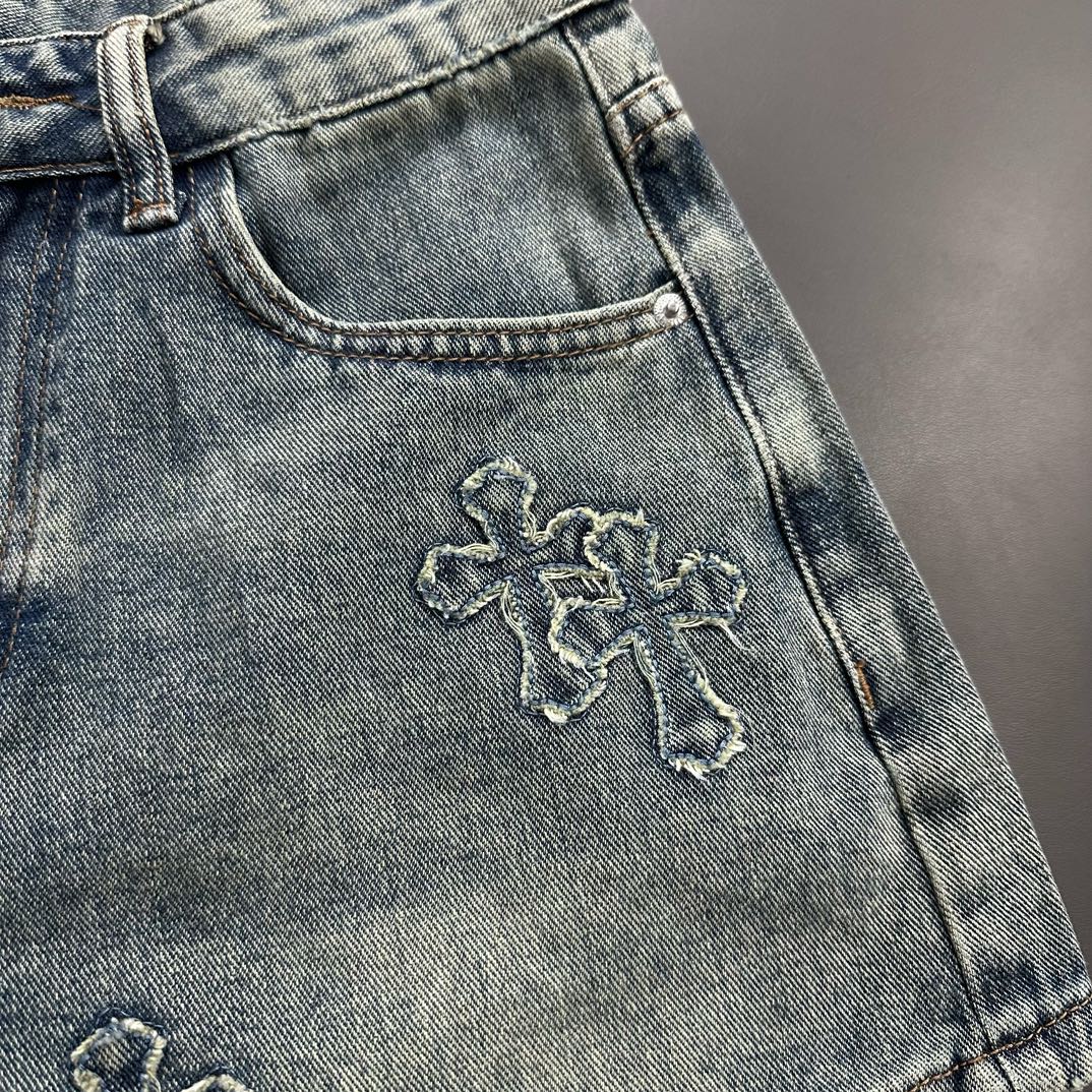 0528 Cross patch embroidered vintage denim shorts