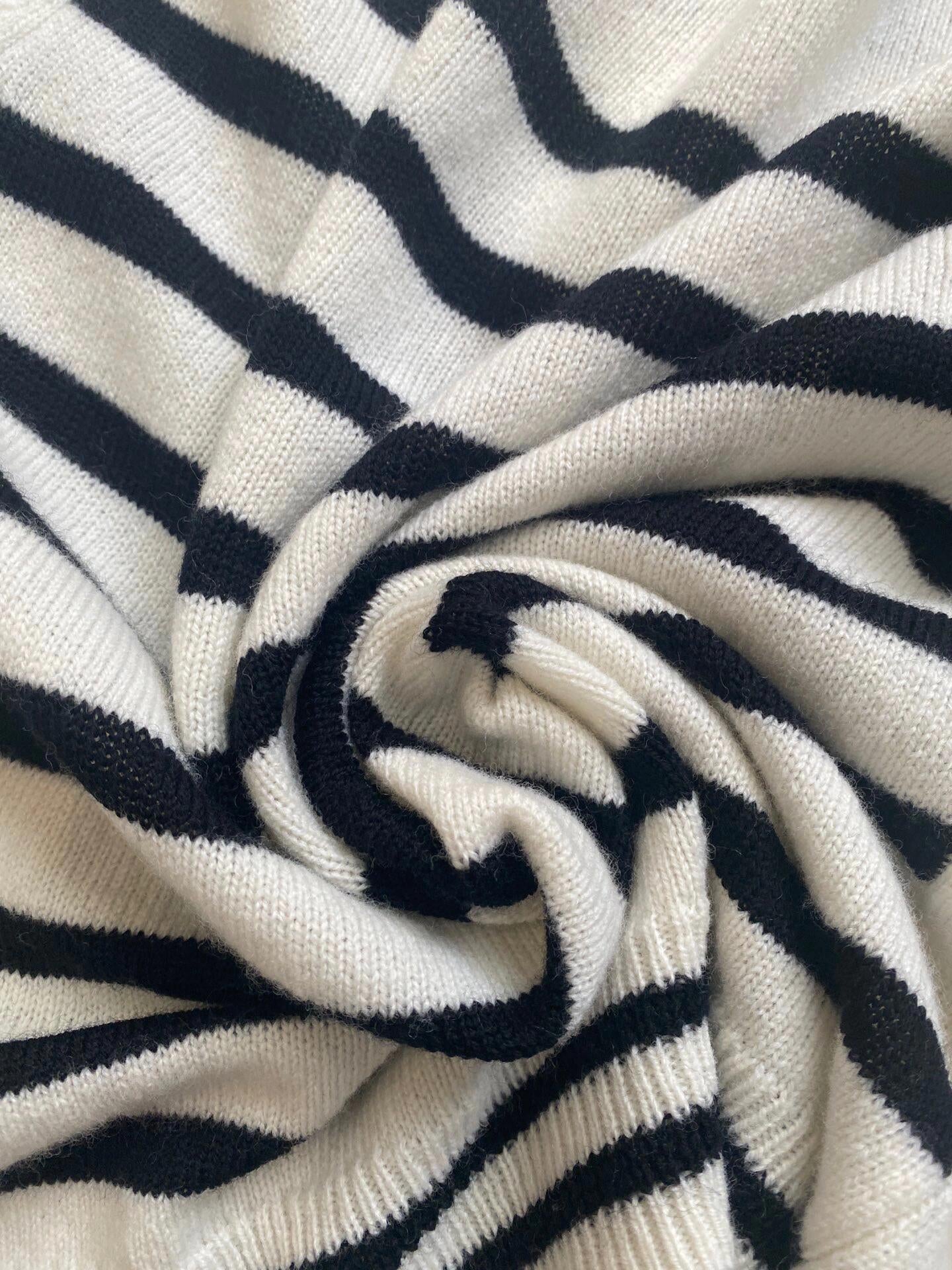 0528 Letter Striped Casual T