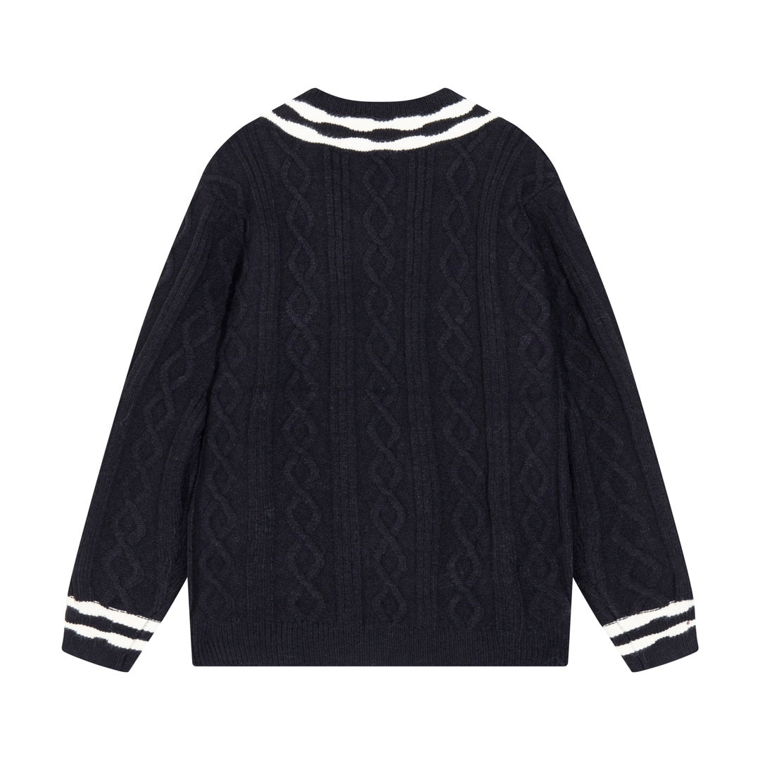 0818 New autumn and winter color matching sweater
