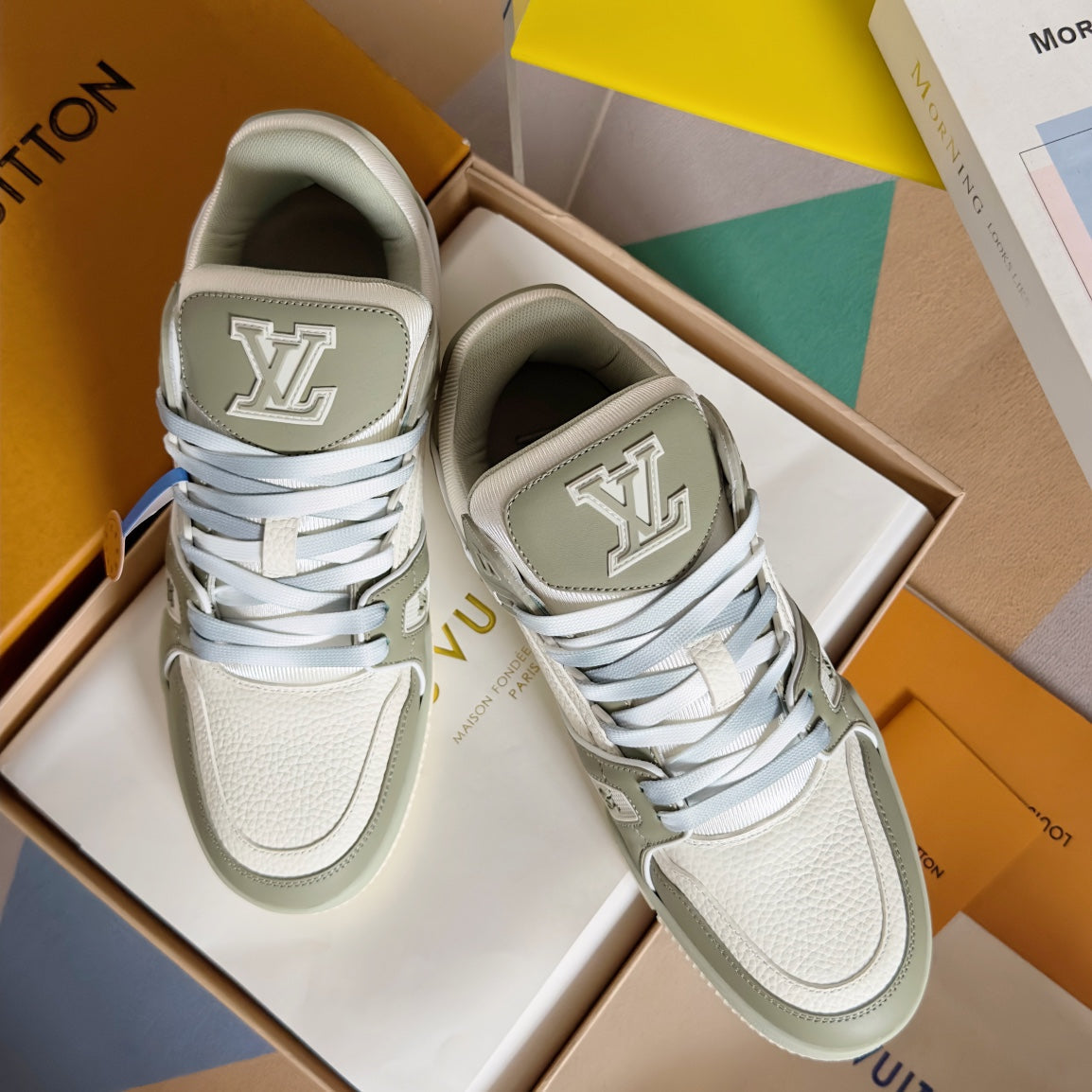 250305 New color matching high quality board shoes