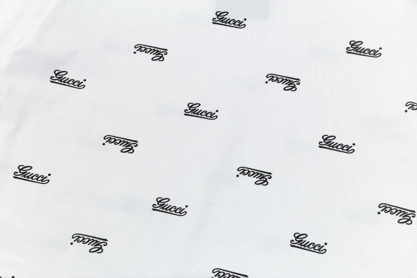 250305 New feature jacquard big icon T-shirt