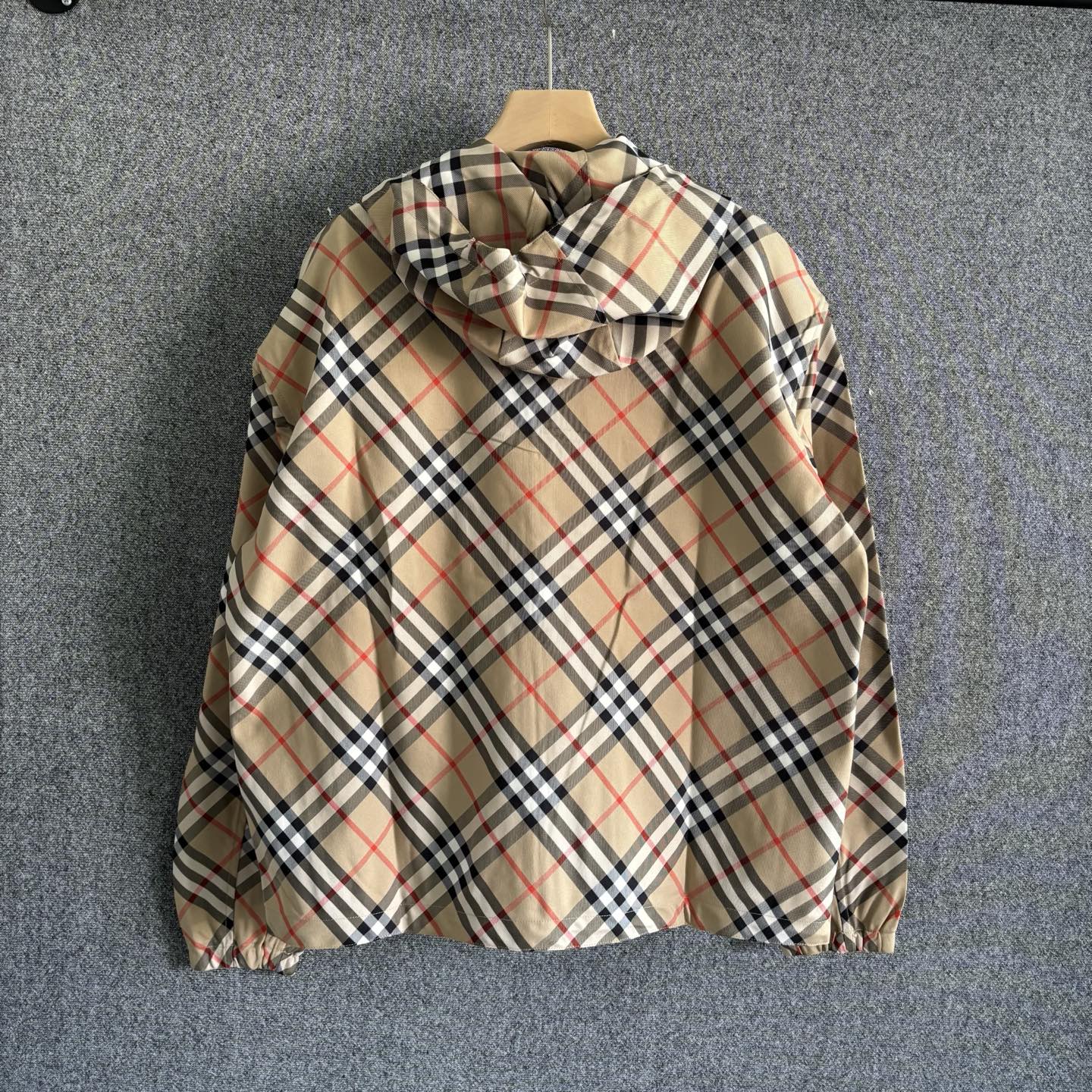 250325 New plaid long-sleeved hooded coat