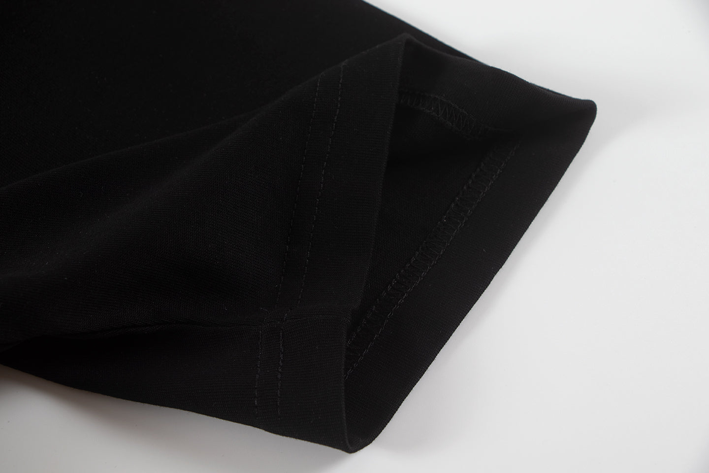 250614 New high-quality embroidered patch T-shirt