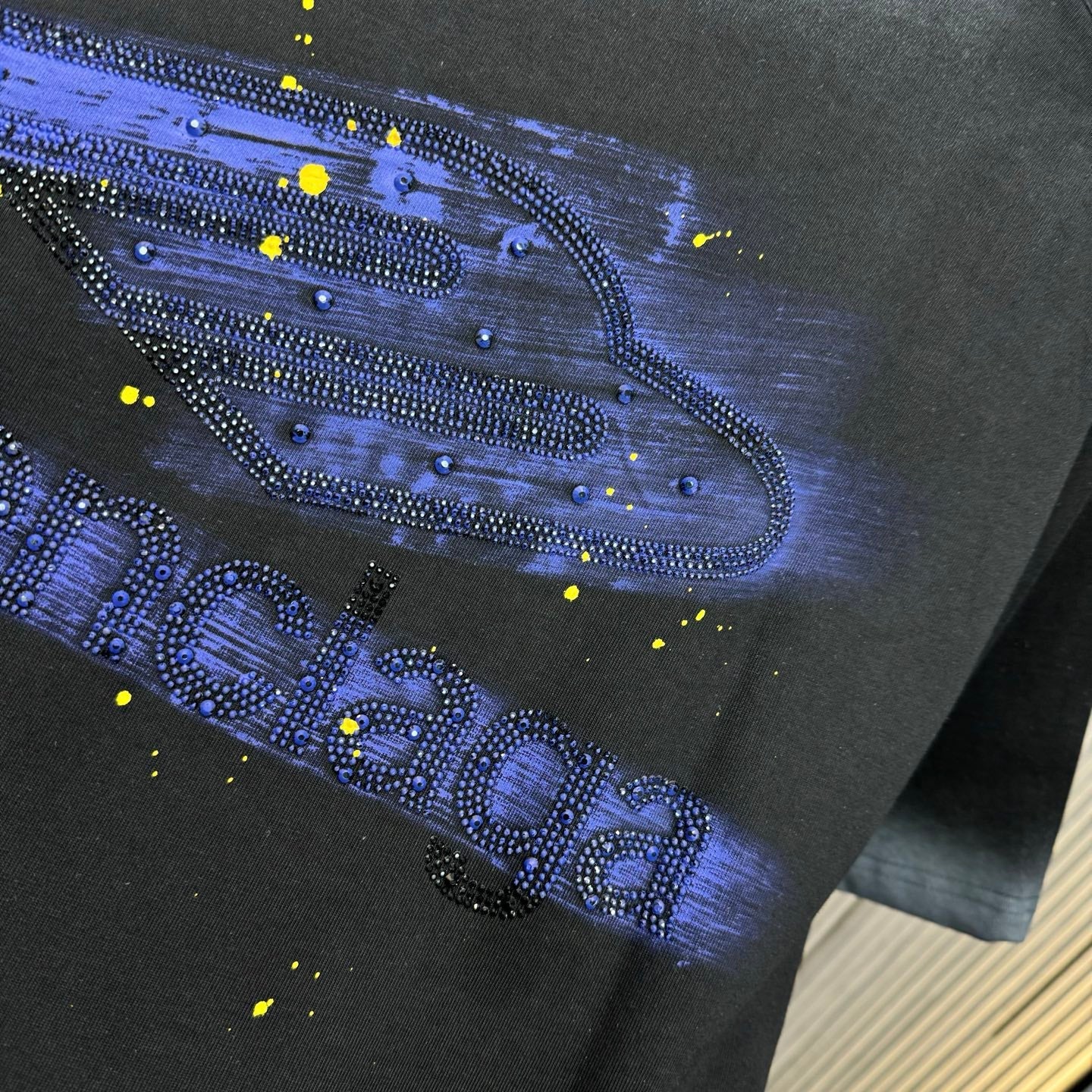 250617 New high-quality, heavily crafted, aged, washed and printed T-shirt