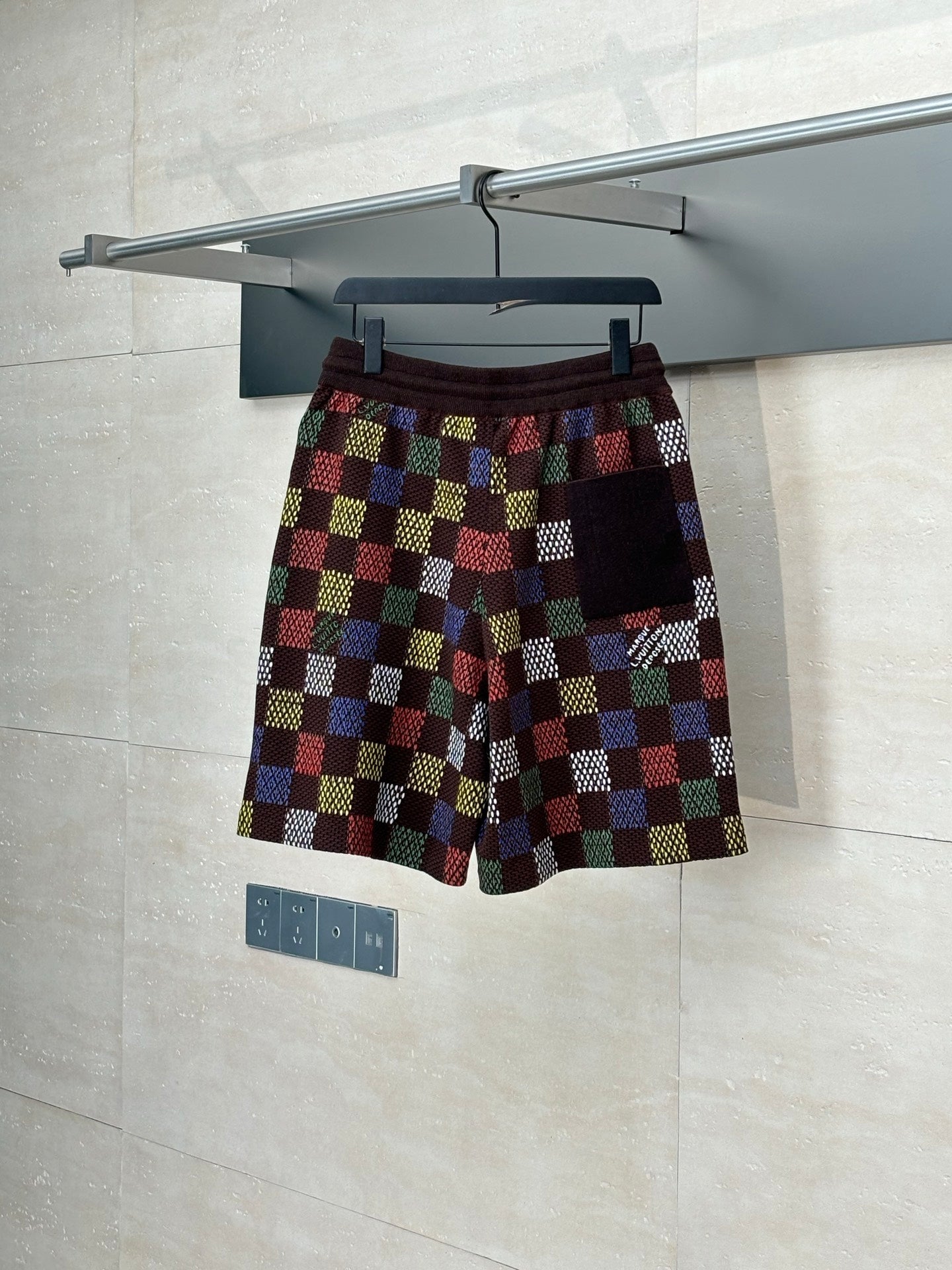250624 New color checkerboard embossed jacquard knitted shorts