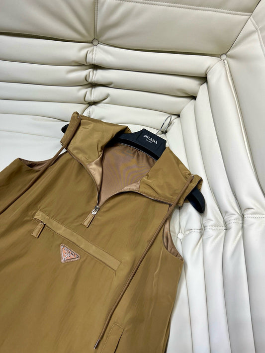 0528 Khaki hooded sleeveless dress