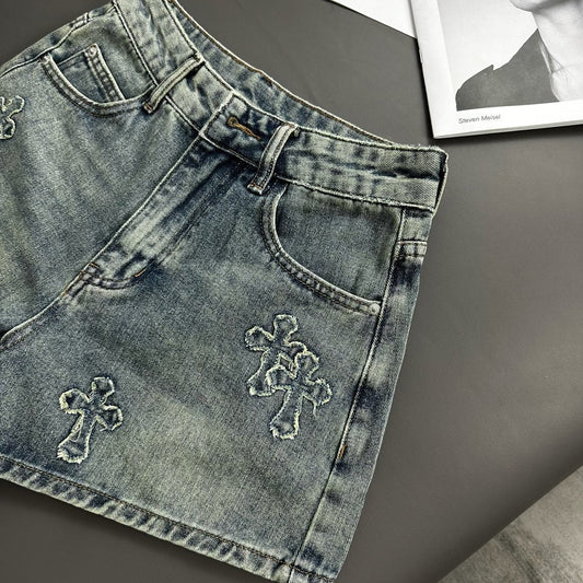 0528 Cross patch embroidered vintage denim shorts