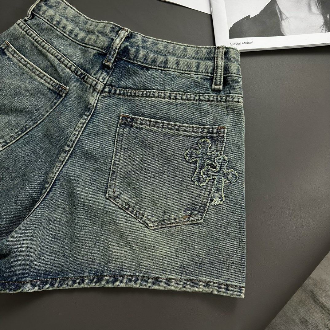 0528 Cross patch embroidered vintage denim shorts