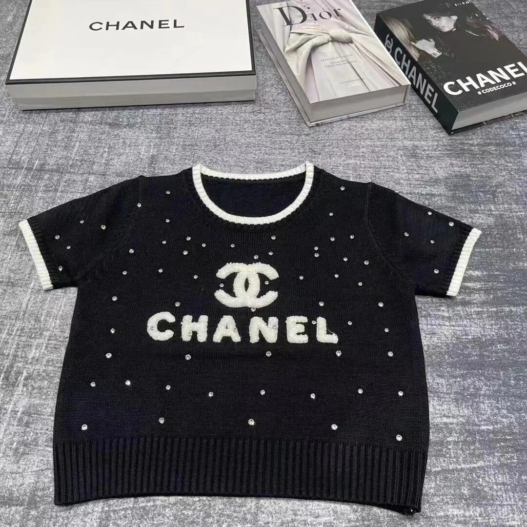 0528 Knitted crop top