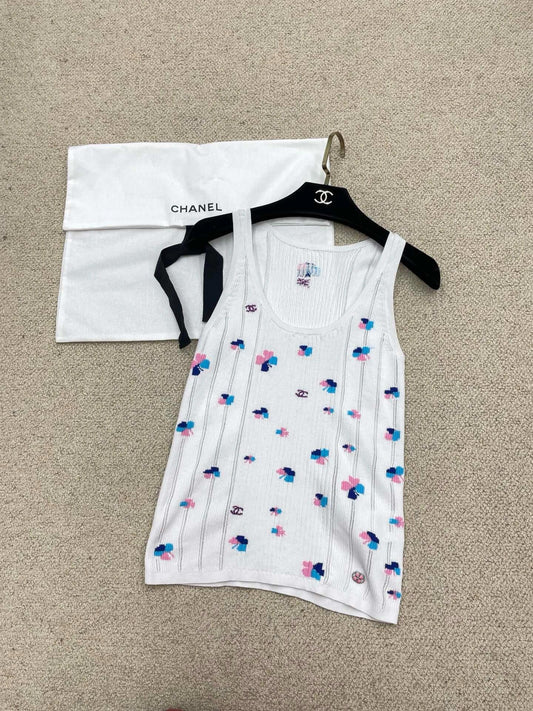 0528 Butterfly embroidered vest