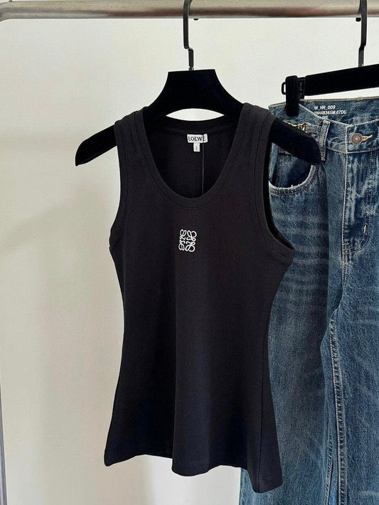 0528 knitted chest embroidered camisole