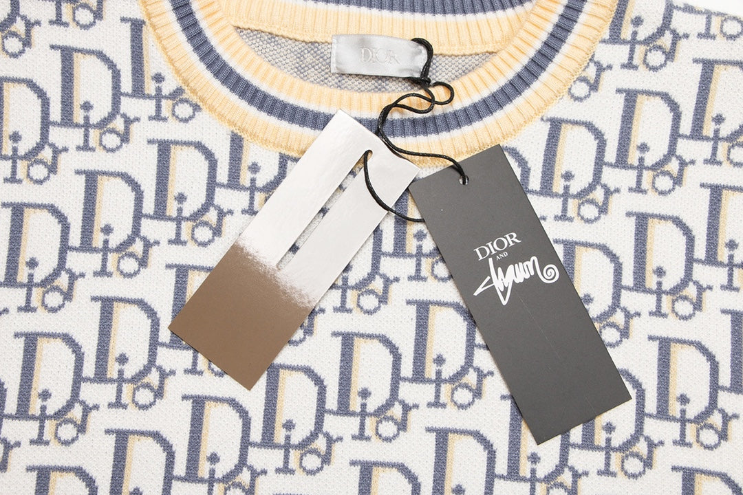 1203 New classic monogrammed sweaters