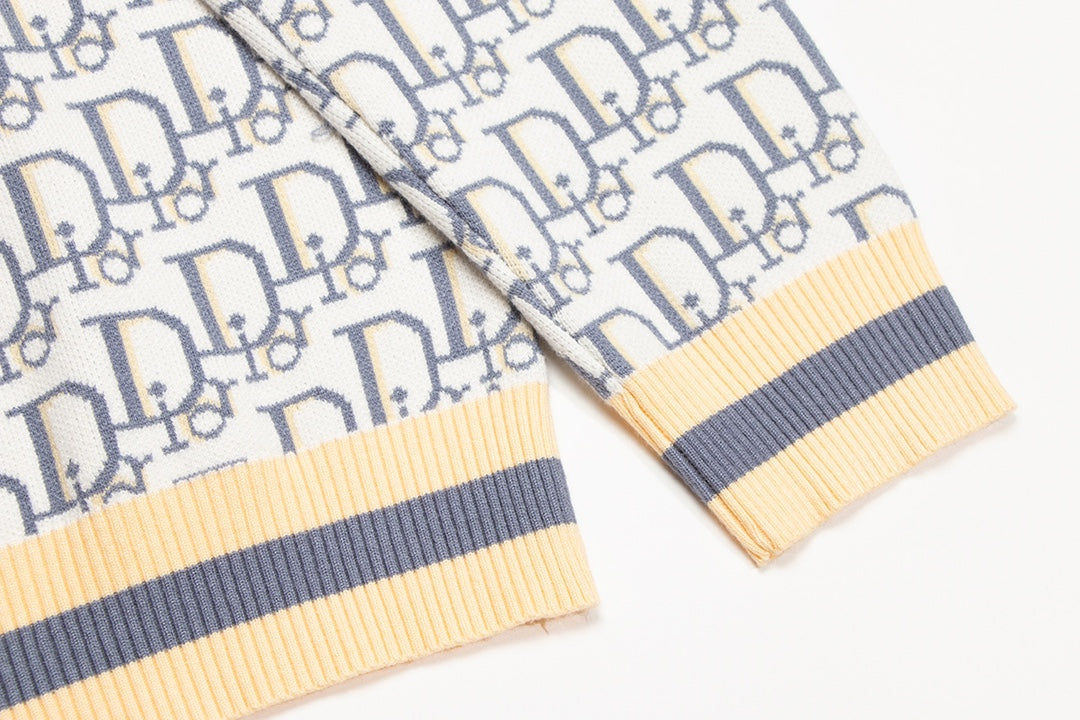 1203 New classic monogrammed sweaters