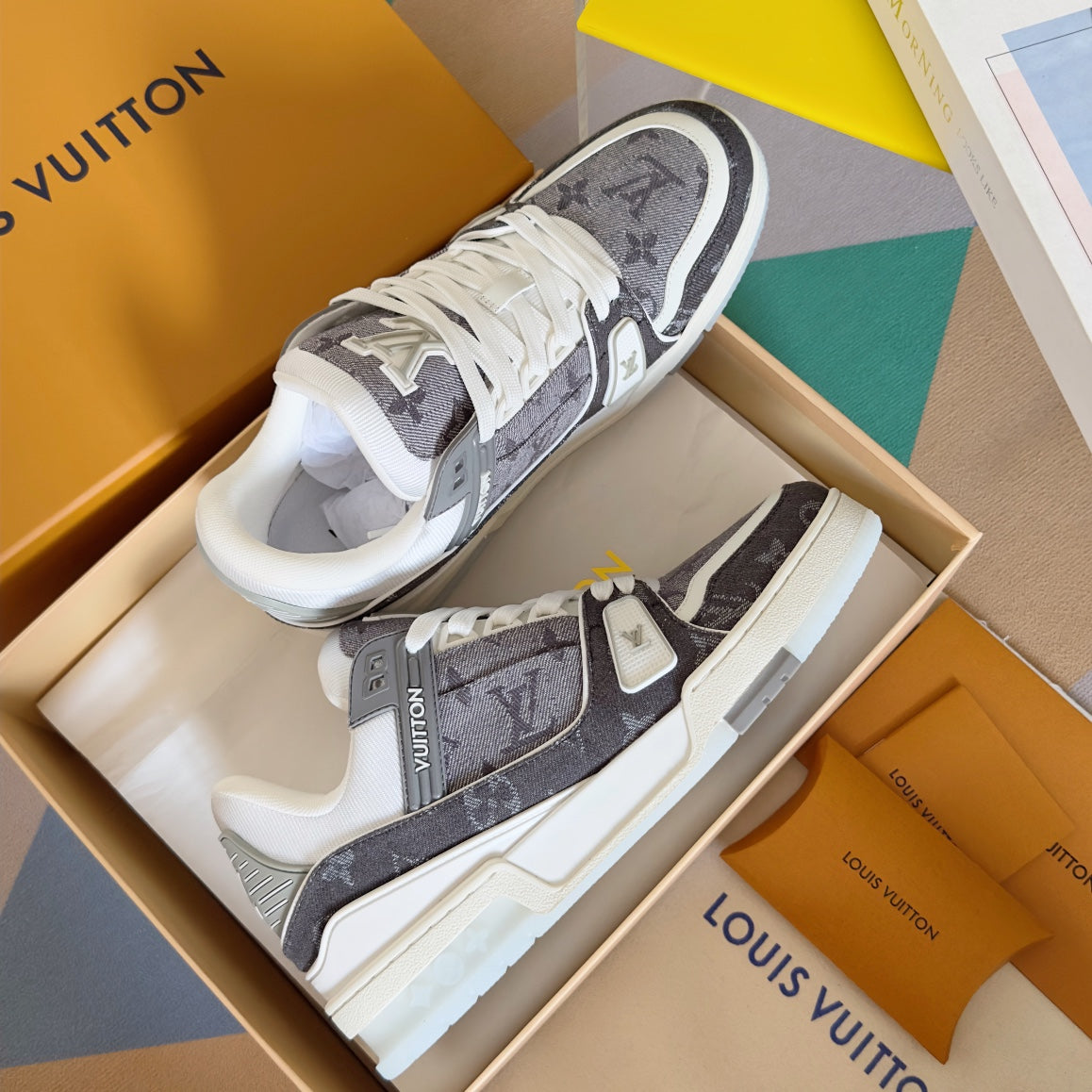 250305 New color matching high quality board shoes