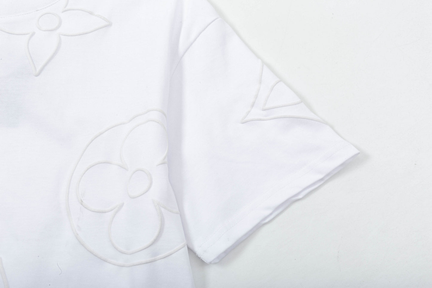 250305 New simple little icon T-shirt