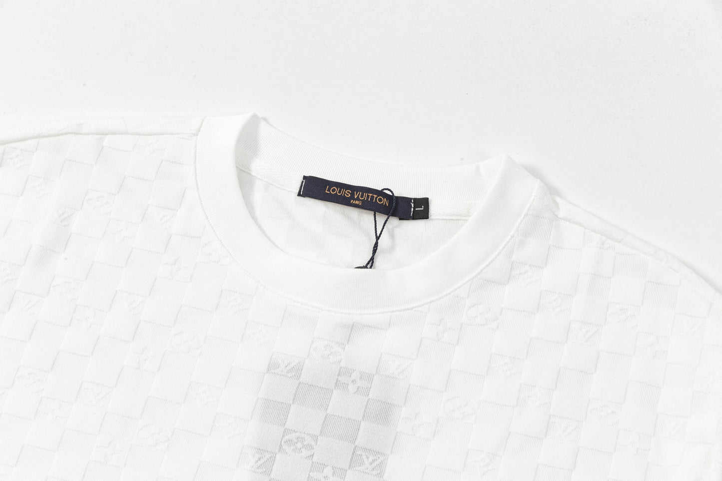 250305 New feature jacquard fabric dark print T-shirt