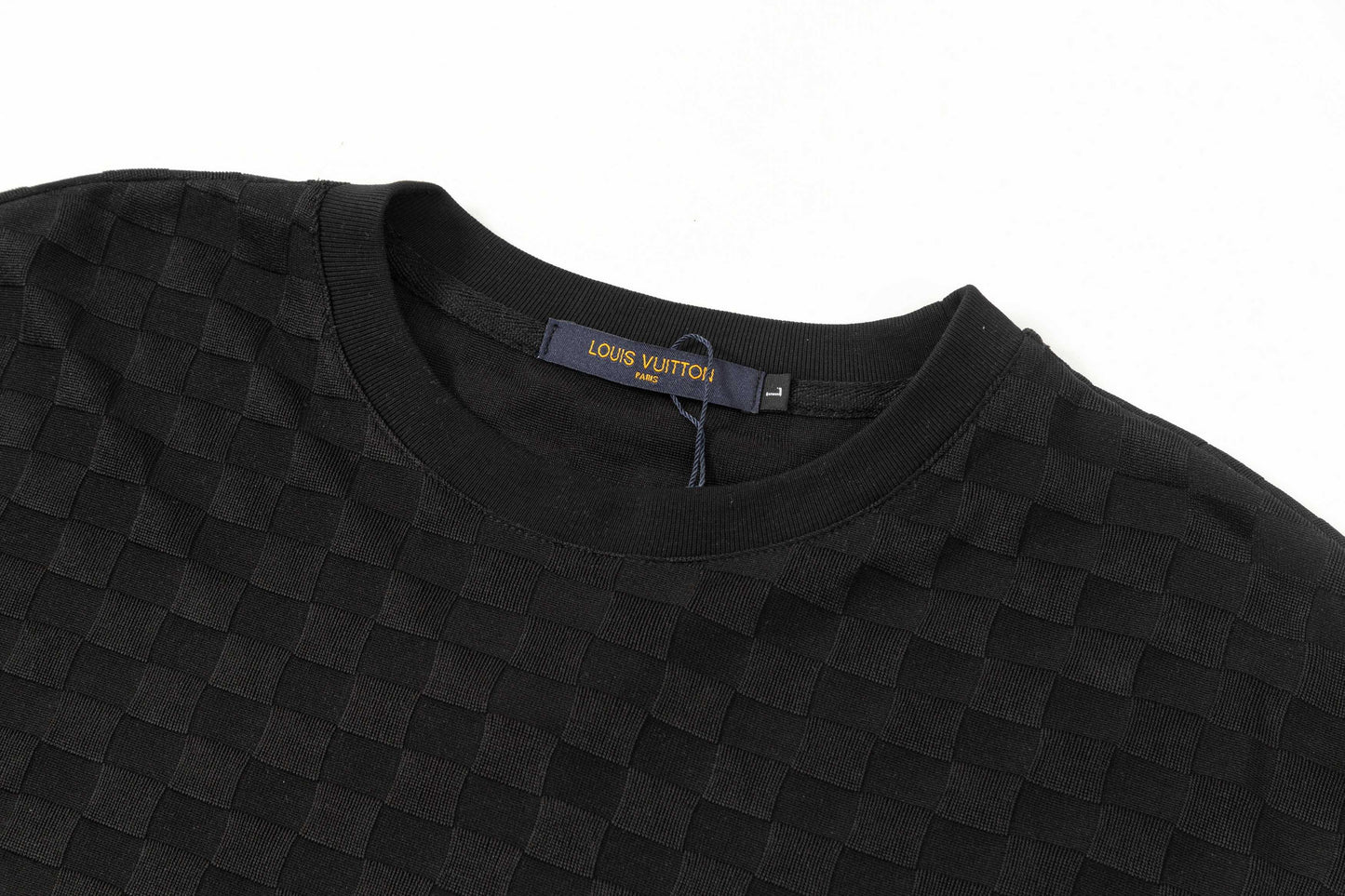 250305 New feature jacquard checkerboard dark print T-shirt
