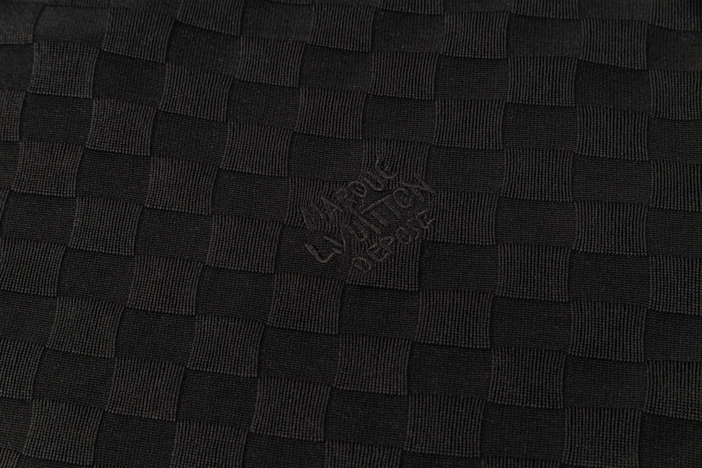 250305 New feature jacquard checkerboard dark print T-shirt