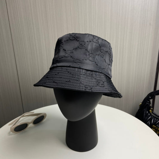 250305 The new style is covered in old fisherman's hats
